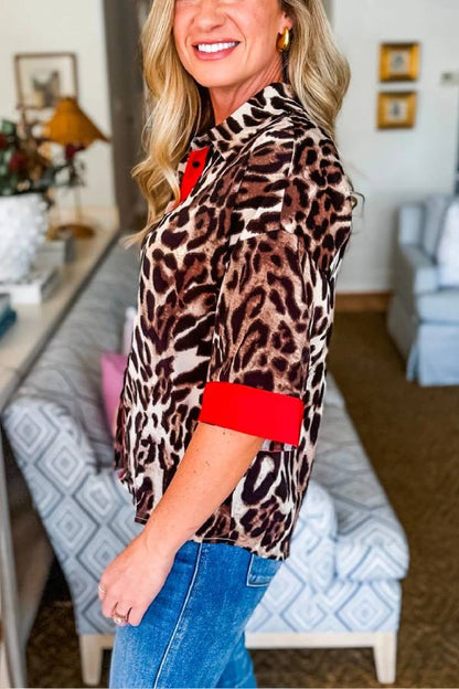 Camisa con estampado de leopardo y patchwork en marrón oscuro