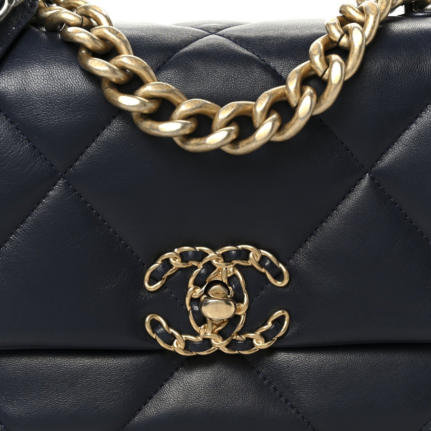 Lambskin Quilted Medium Chanel 19 Flap Navy Blue