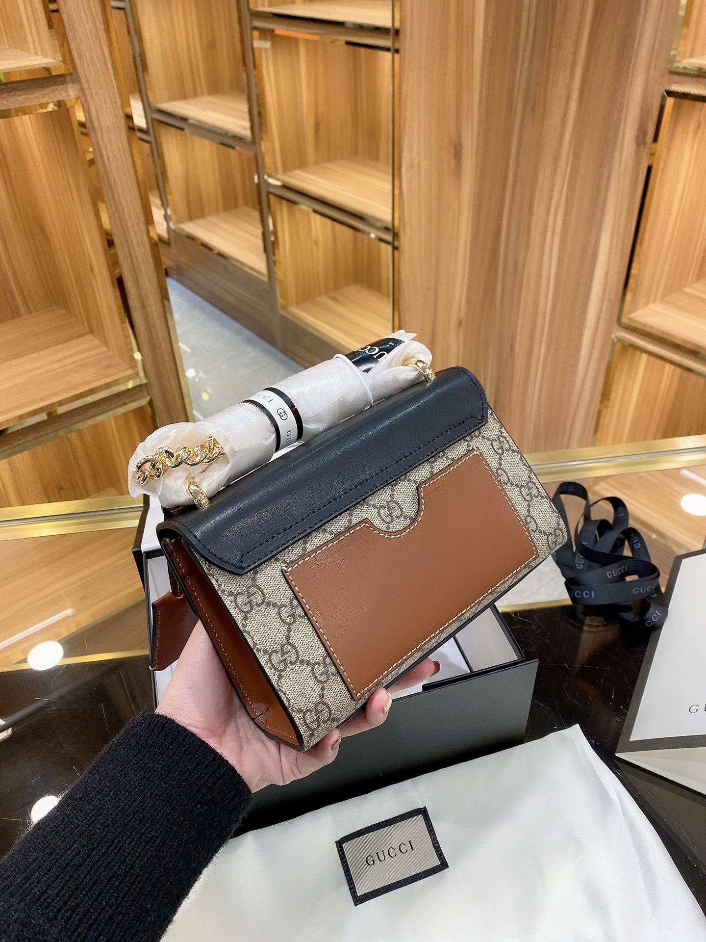 Gucci Padlock