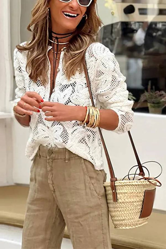 Camisa de manga larga de encaje de crochet hueco de punto de moda