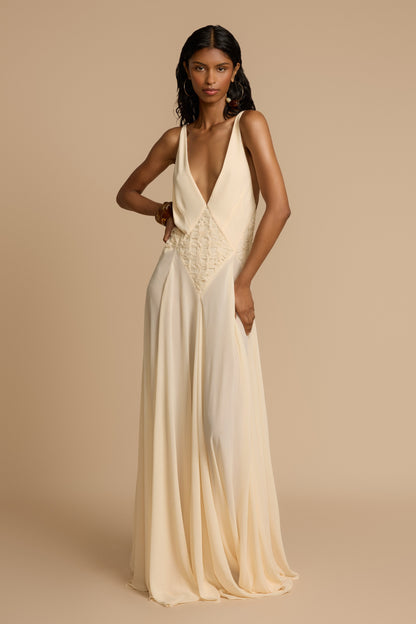 Vestido largo de gasa con escote pronunciado Cecilia 