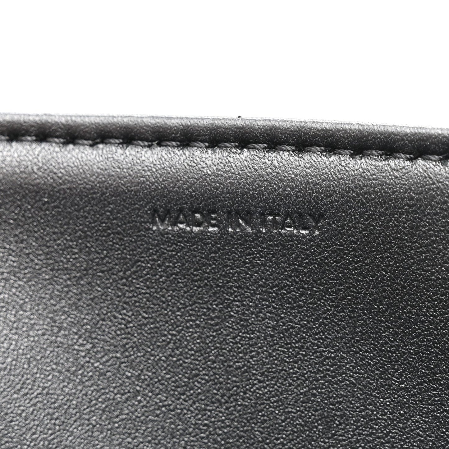 Shiny Calfskin Medium Triomphe Black