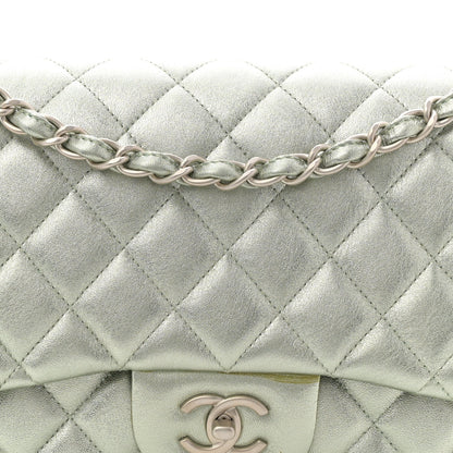 Metallic Lambskin Quilted Jumbo Double Flap Green