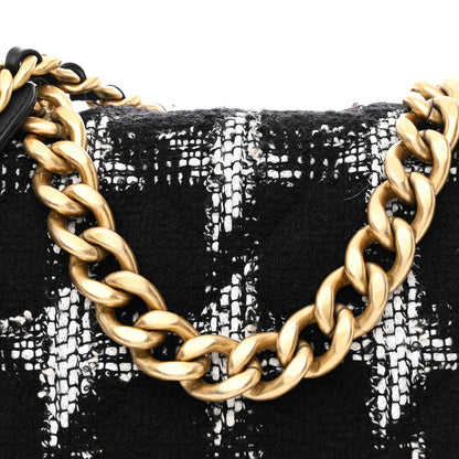 Tweed Quilted Maxi Chanel 19 Flap Black White