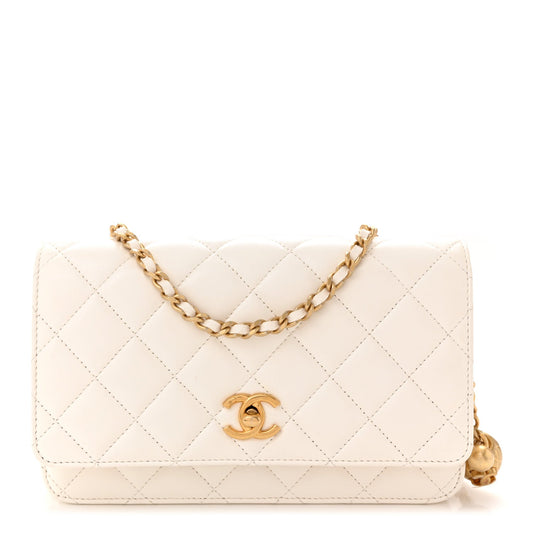 Lambskin Quilted CC Pearl Crush Wallet on Chain WOC White