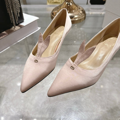 CD 26 Pump 35mm Light Pink Silk Satin 592206