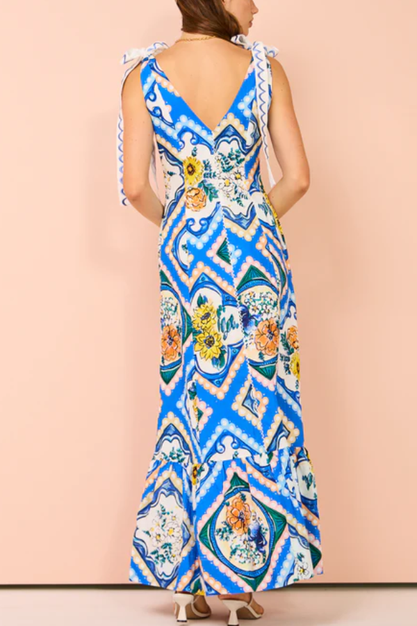Vestido largo con lazo en los hombros con estampado floral azul celeste