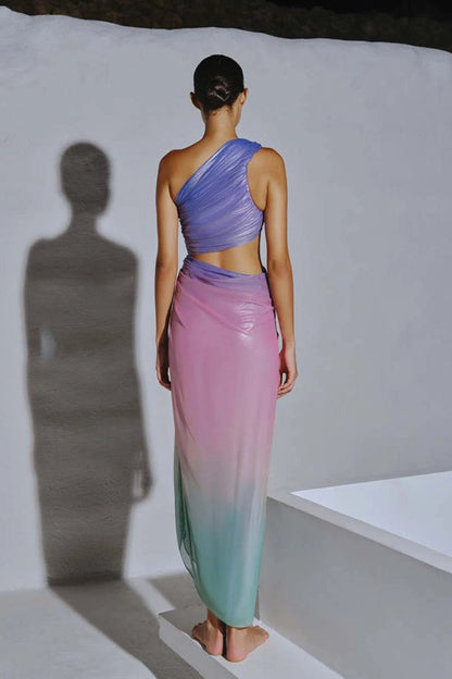 Vestido largo drapeado con un solo hombro y aberturas Yvonne 