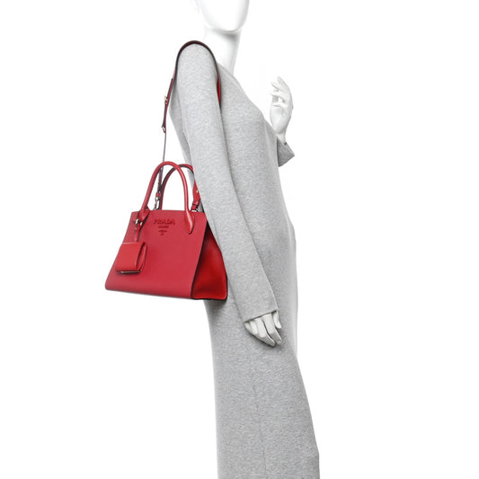 Saffiano Cuir Calfskin Small Monochrome Top Handle Tote Fuoco