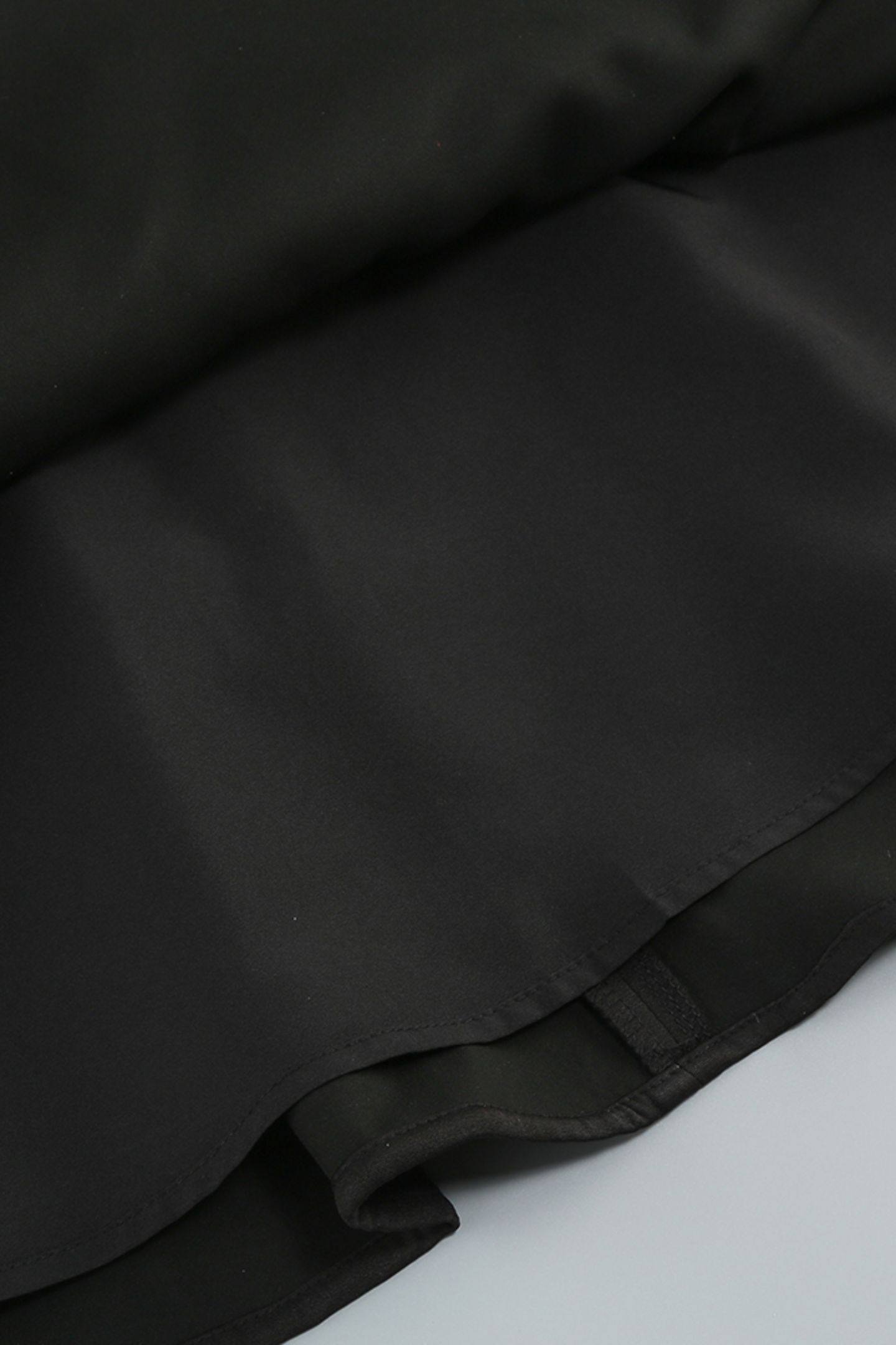 Minivestido de manga larga con adornos Stella 
