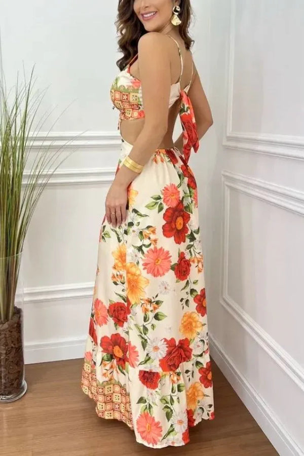 Vestido largo con espalda abierta y lazo en la cintura de MONET Blooming Rose