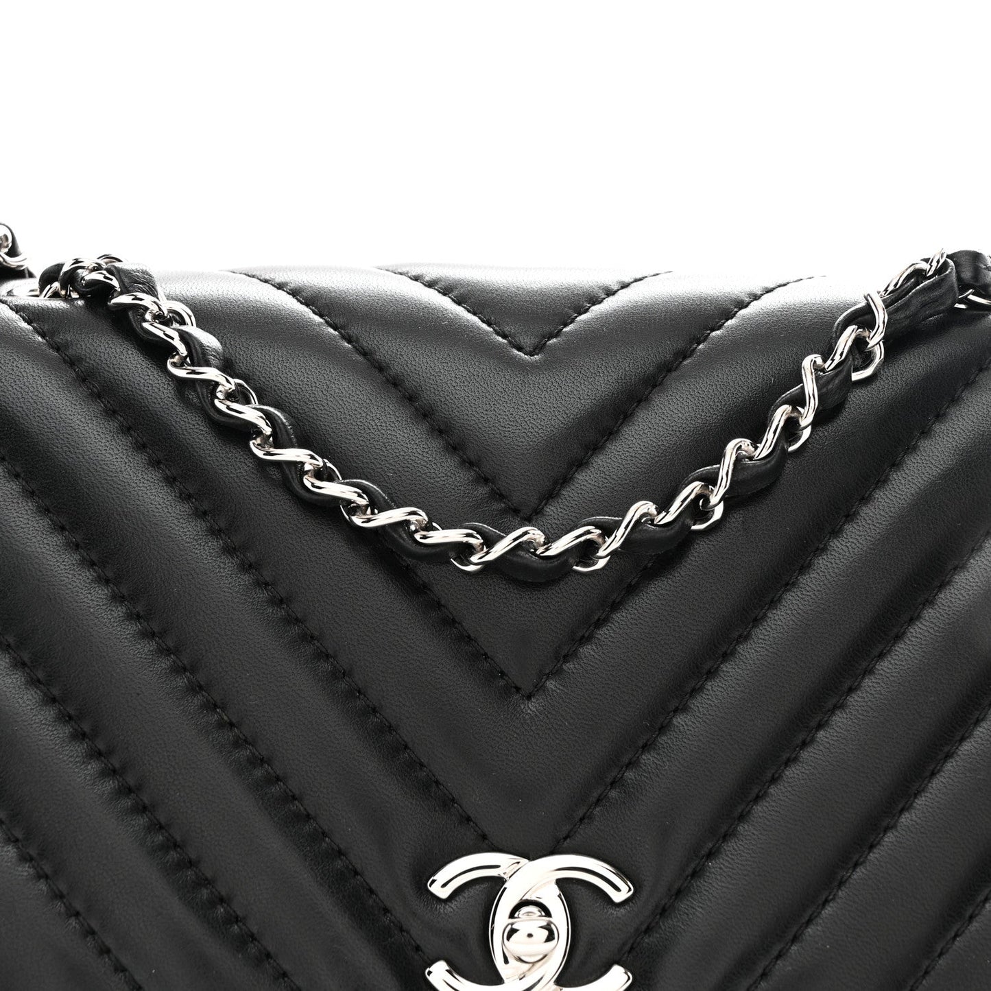 Lambskin Surpique Chevron Medium Single Flap Black