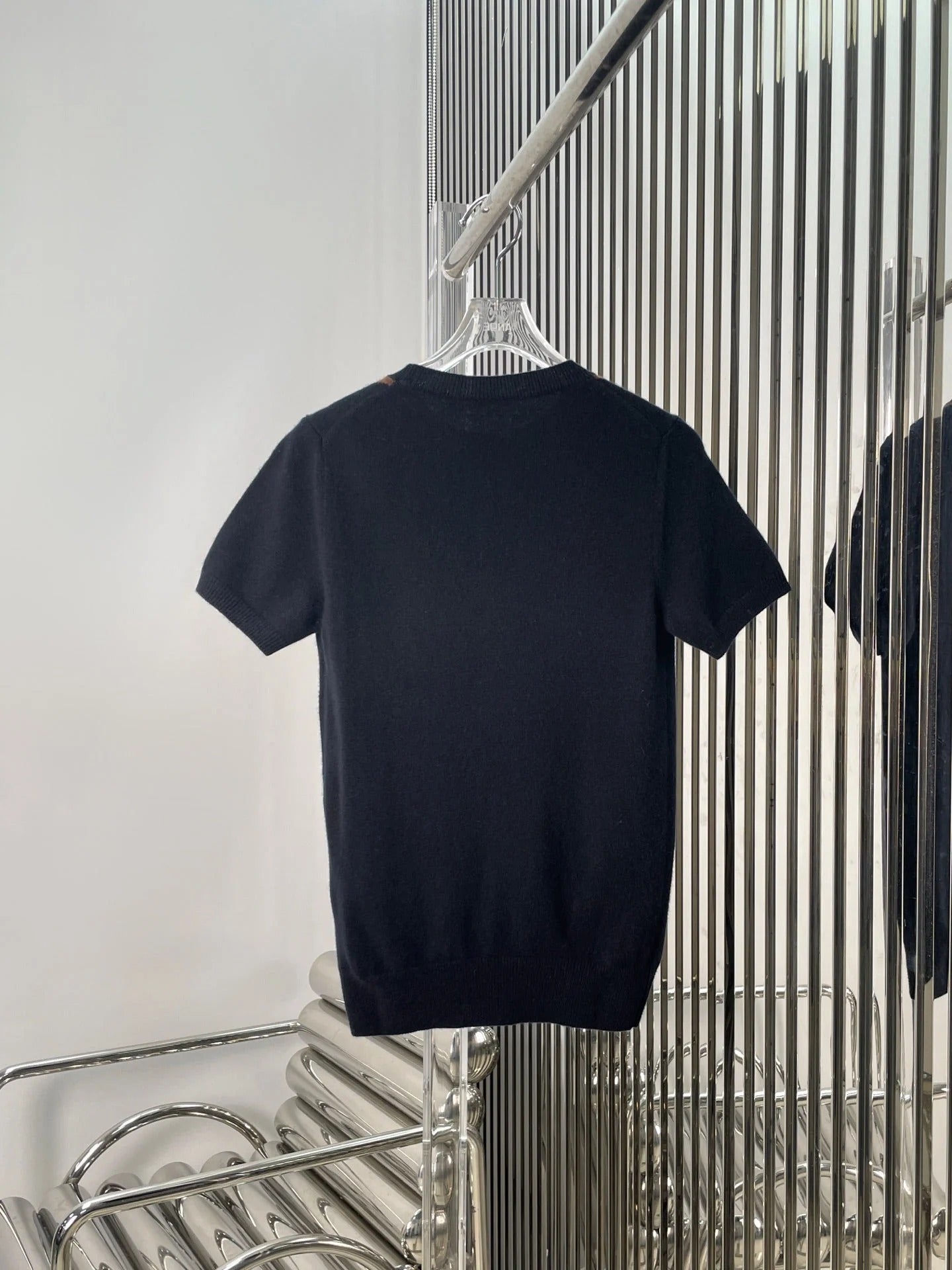 MIUMIU SHORT-SLEEVE KNIT TOP STYLE 71