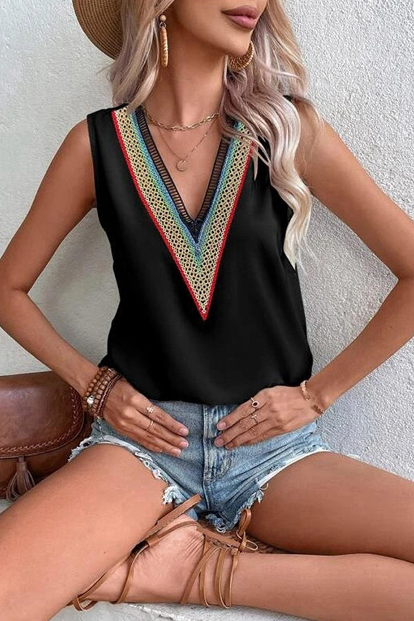 Camisa casual de color liso con cuello en V y encaje