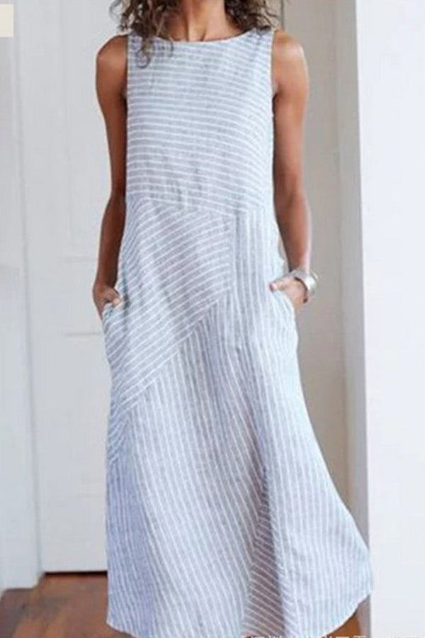Vestido ajustado extragrande sin mangas con cuello redondo a rayas 