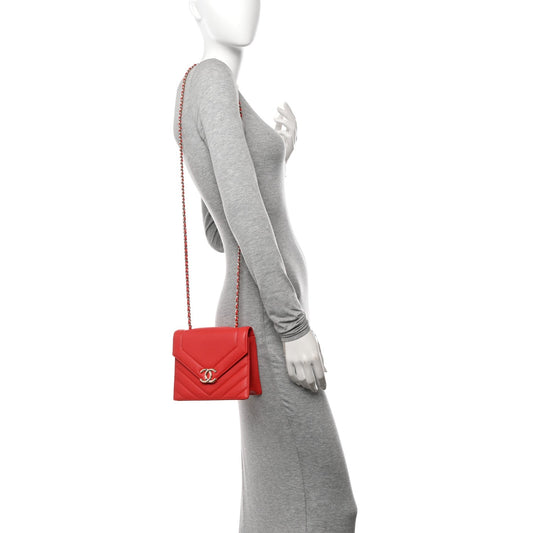 Calfskin Quilted Chevron Small Envelope Flap Red