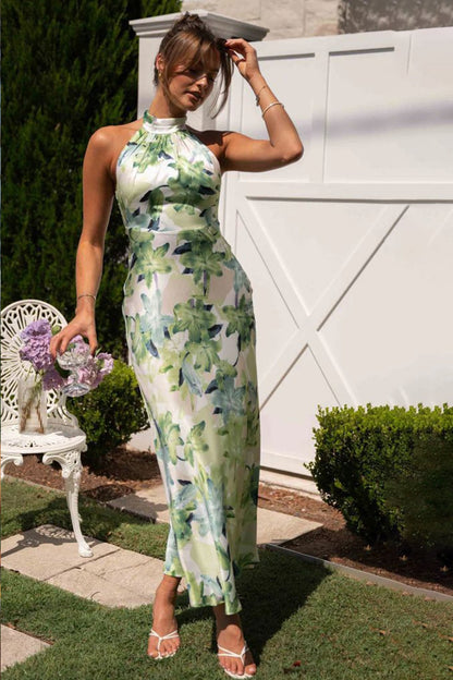 Vestido midi de satén con cuello halter, espalda descubierta y estampado Gill 