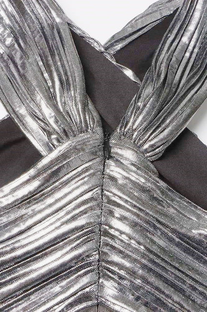 Vestido largo con cuello halter cruzado metálico Heloise 