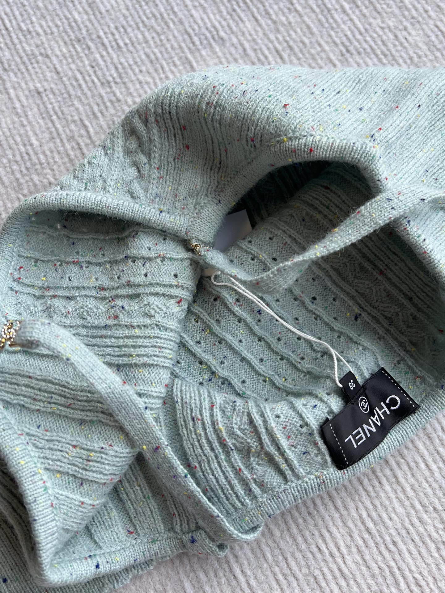 CC 25A Tank Top Mint Green Wool Gold Leaf