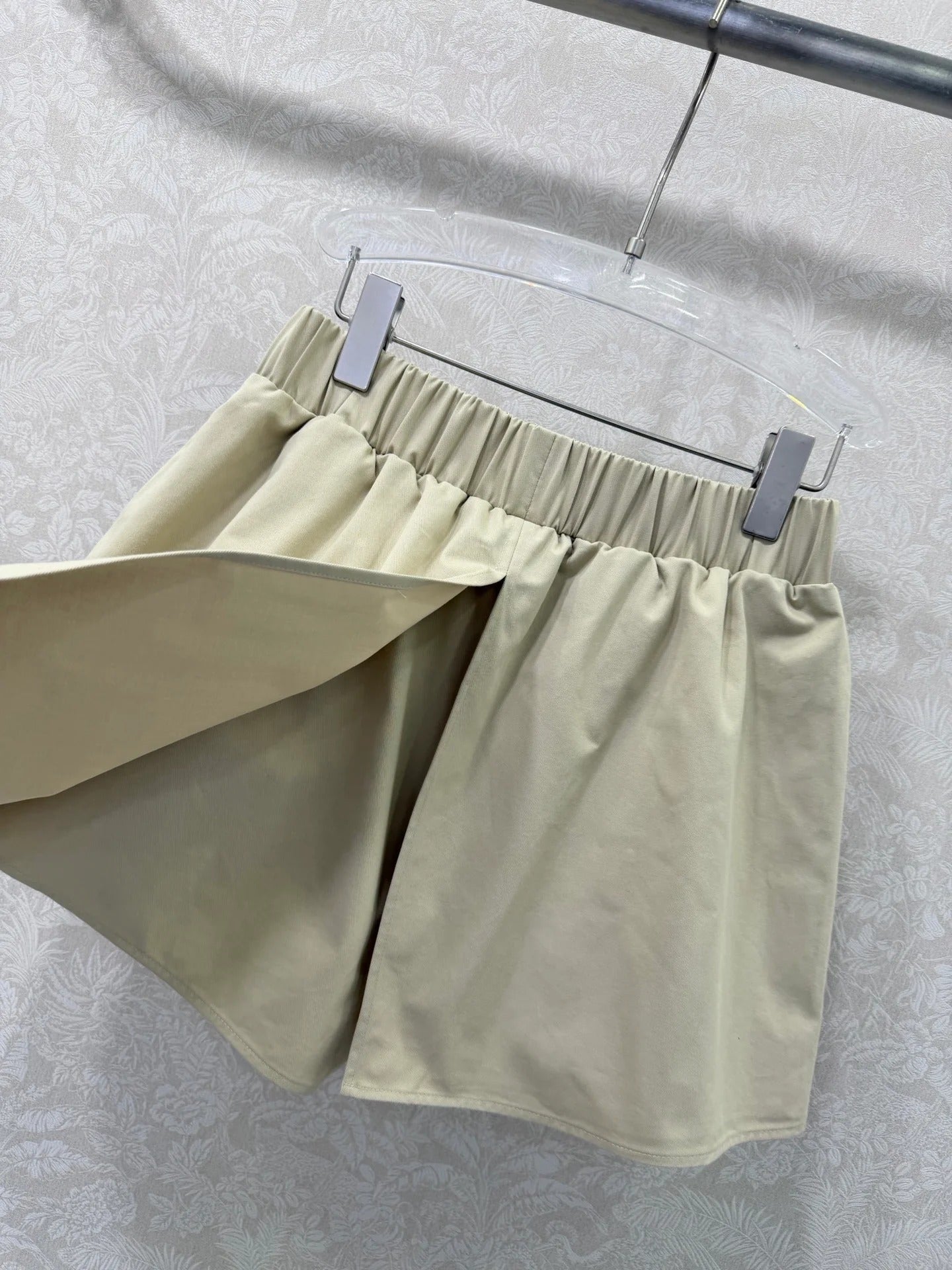 Chanel 2026 Large Pocket Cargo Shorts Skirt Khaki Cotton 359637