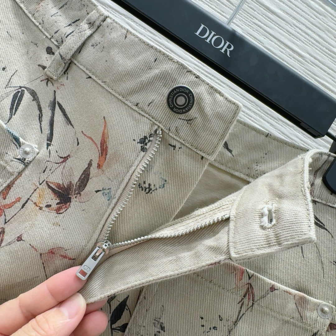 CD 25 Ink And Floral Short Beige Cotton