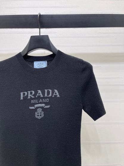 Prada Round Neck Knit Short-Sleeve Top Black Wool 351041
