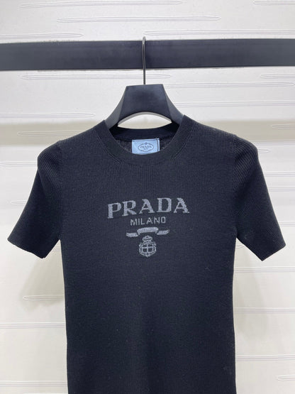 Prada Round Neck Knit Short-Sleeve Top Black Wool 351041
