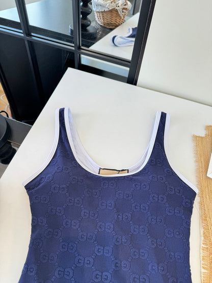 Gucci 26s One-Piece Navy Blue Cotton 184232