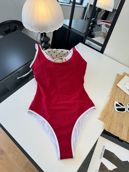 Gucci 26s One-Piece Red Cotton 184233