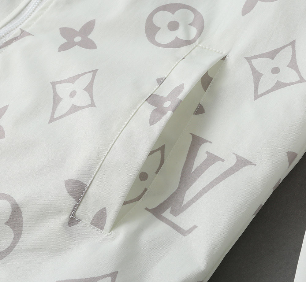 LV WHITE MONOGRAM HOODED JACKET 238986