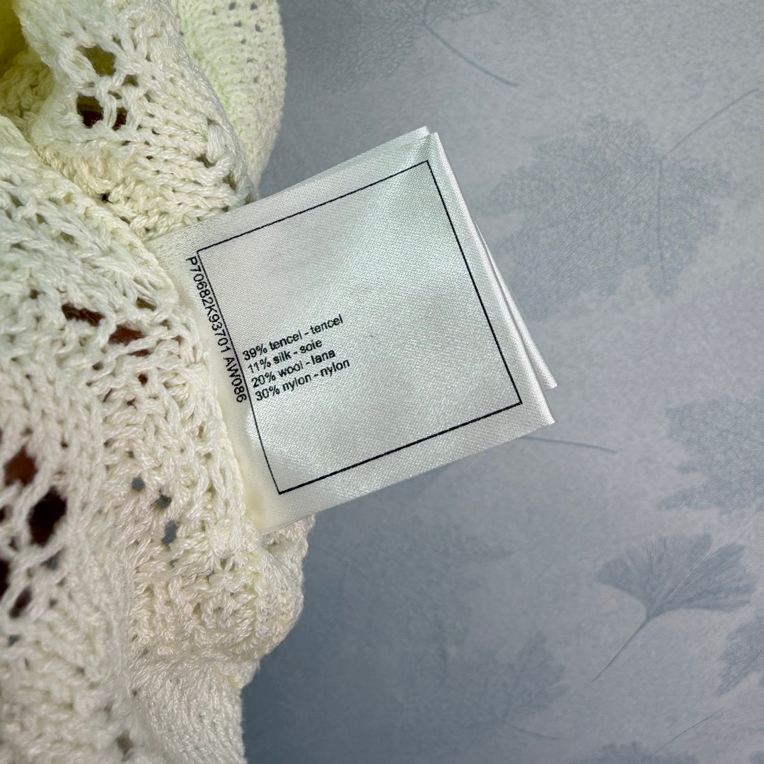 CC 26s Knitted Vest Top Wool 345003