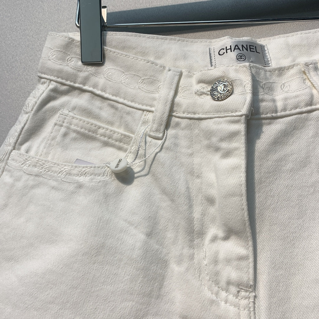 CC SS26 High-Waisted Wide-Leg Denim Shorts White Cotton 350943