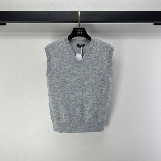 CC V-neck Vest Grey Wool 346001