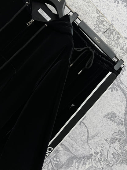 CD 25 Contrast Ribbon Suit Black velvet