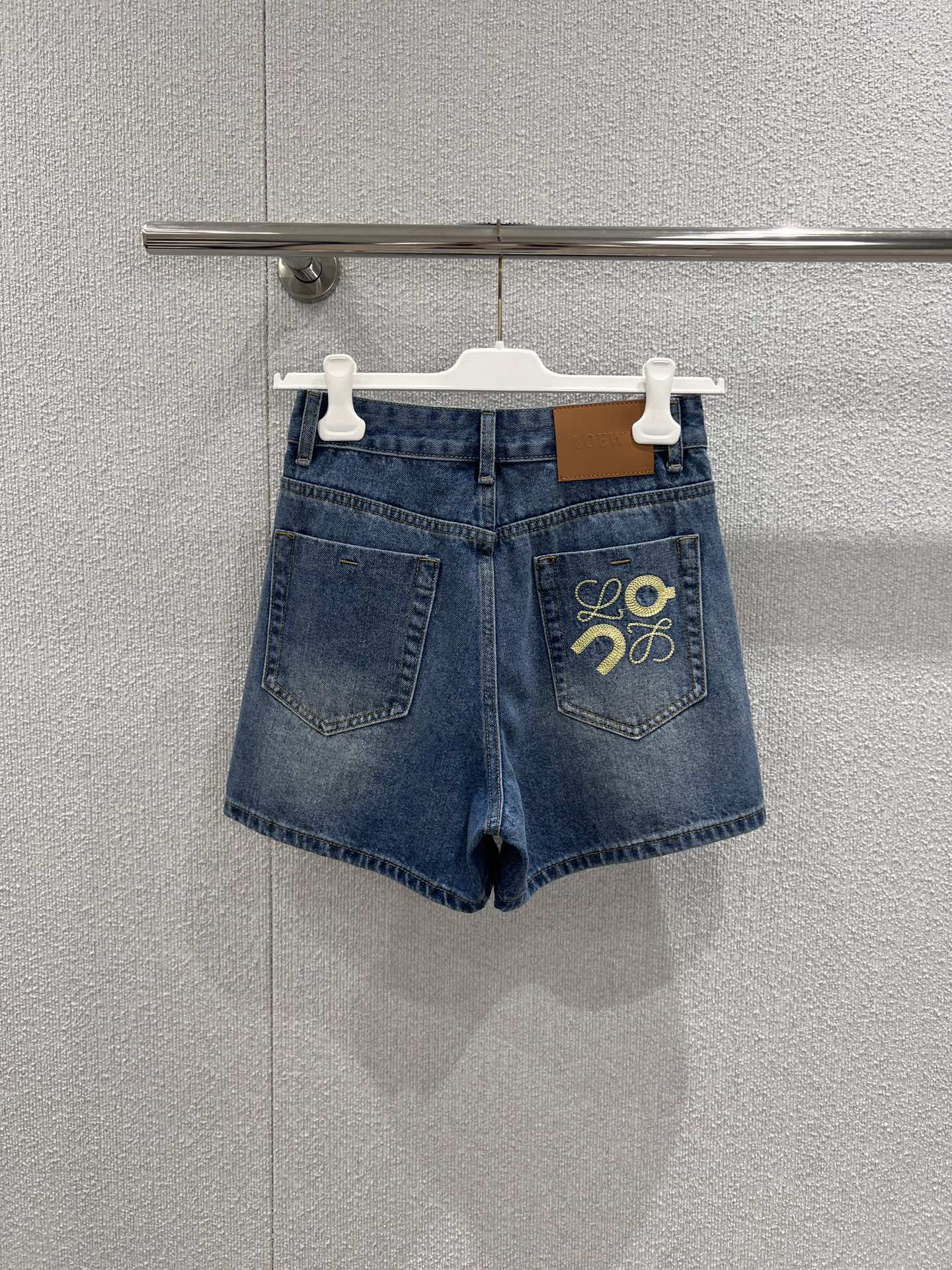 Loewe 26Ss Embroidered Denim Shorts
