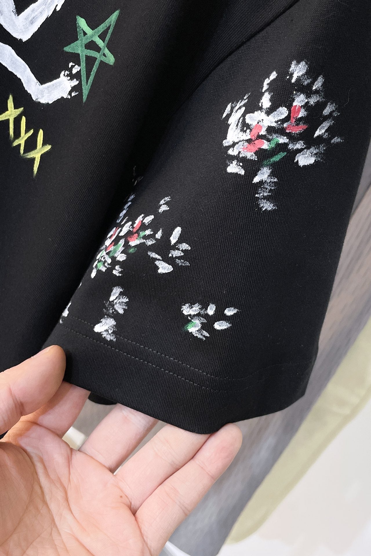 LV T-SHIRT BLACK MIX COLORFUL COTTON 239607