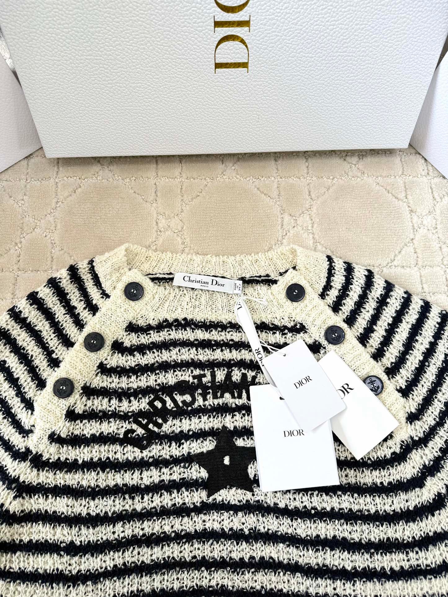 CD 2025 Striped Knitted Short Sleeves Beige mix Black Cotton