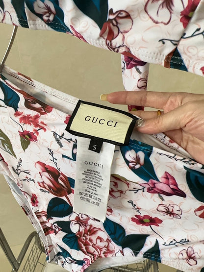 Gucci 26s Swimsuit White Colorful Cotton 185811