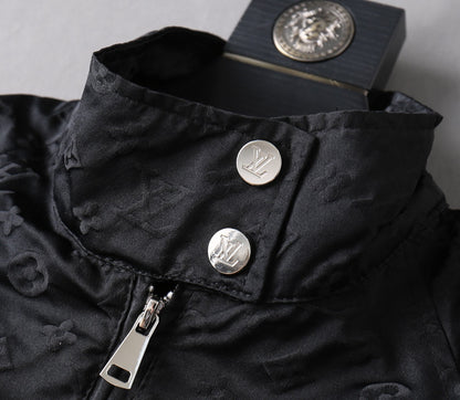 LV JACKET BLACK MONOGRAM 239000