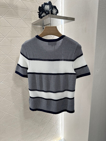 Chanel 25 T-shirt Black White Patchwork Knitted Crewneck