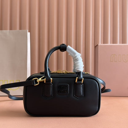 Miu Miu 19 Arcadie Black leather bag Briarwood 239710