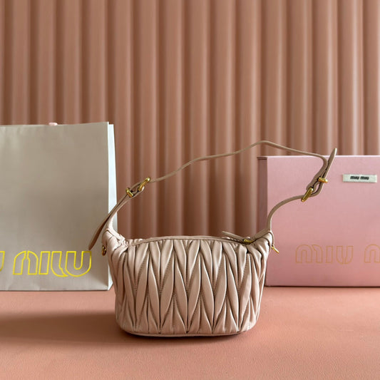 Miu Matelassé Pouch Bag 15cm Apricot Leather
