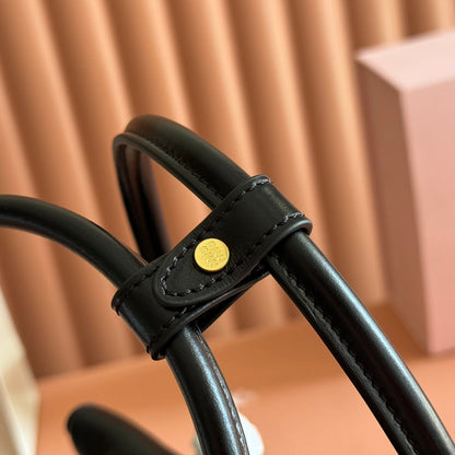 Miu Solitaire Bag 28 Black Calfskin