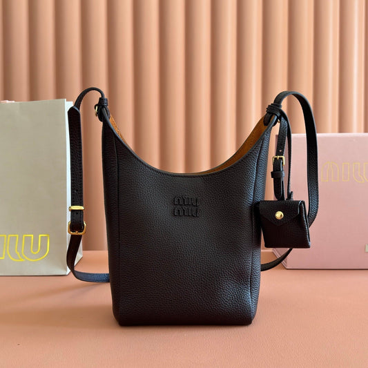 Miu Leather Bucket Bag 16cm Black Grain Cowhide