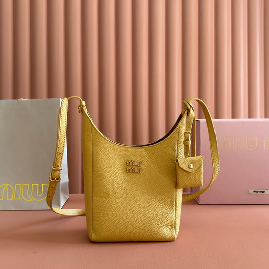 Miu Leather Bucket Bag 16cm Yellow Grain Cowhide