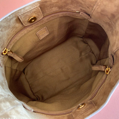 Miu Leather Bucket Bag 23cm Powder Pink Grain Cowhide