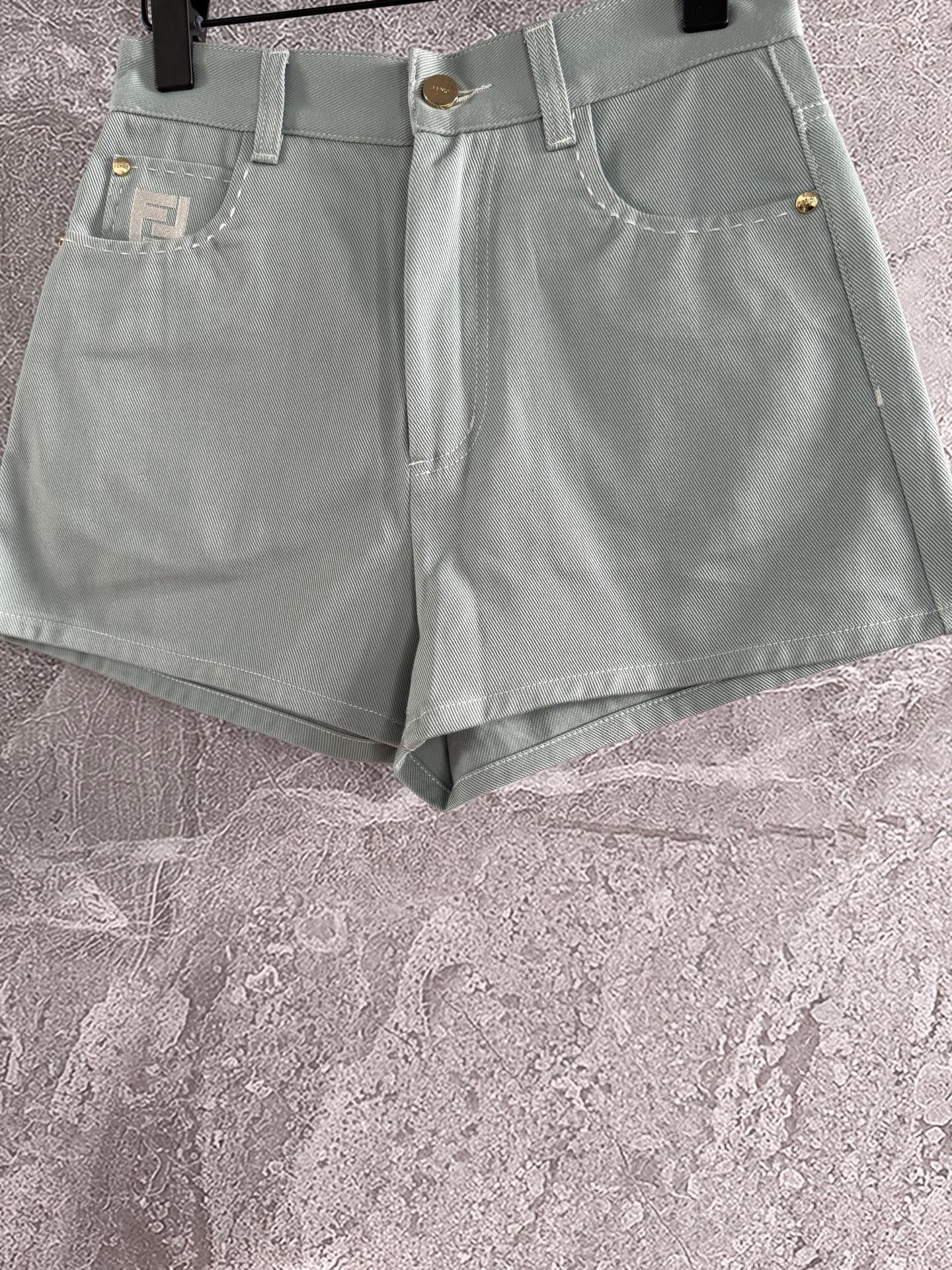 Fendi Hand-made Needle-picking Shorts Blue Green Cotton