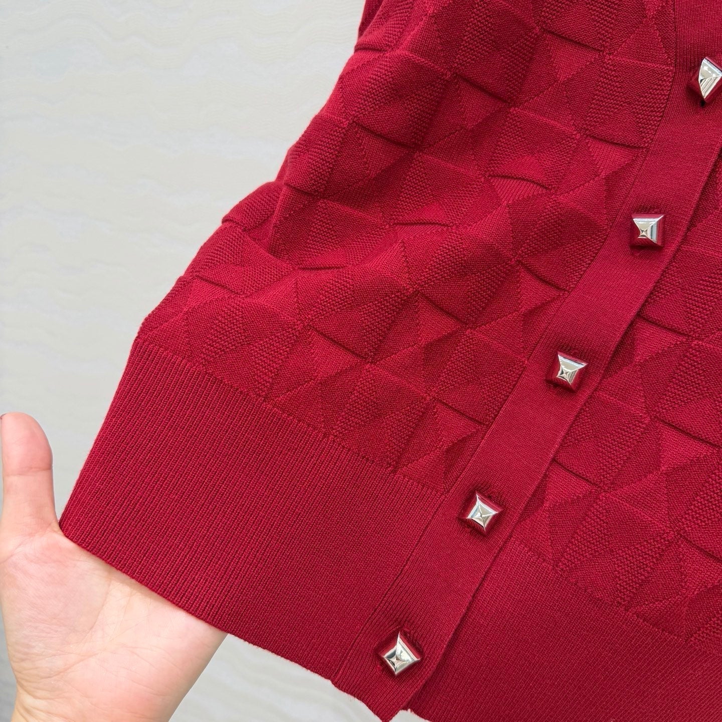 HM "Medor" Long-Sleeve Cardigan Red Wool
