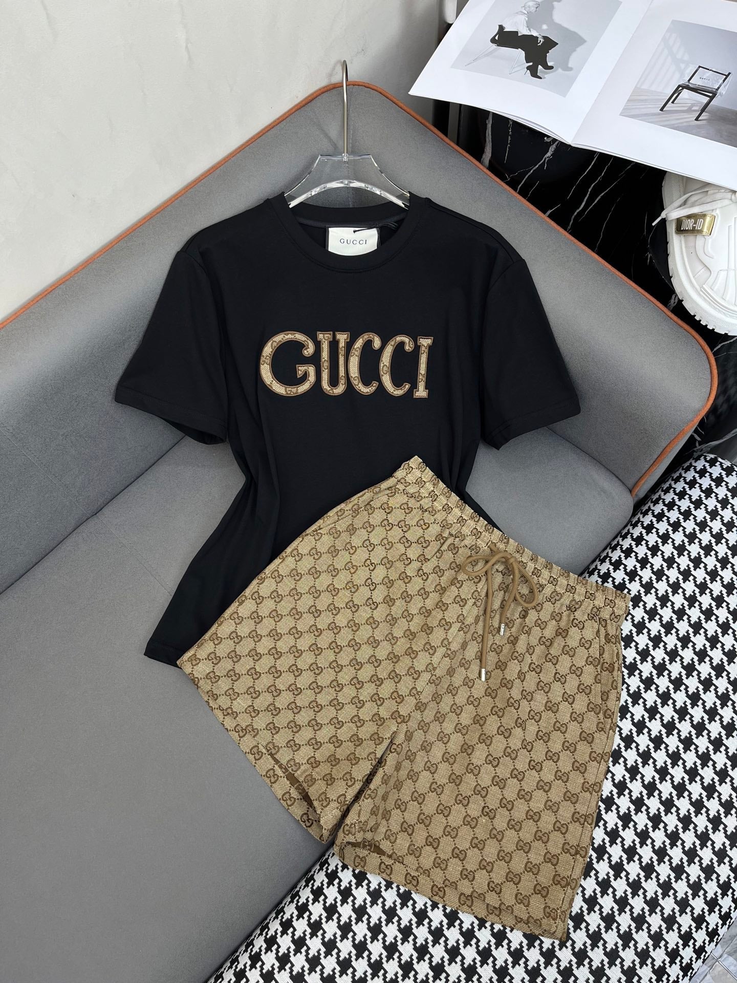 Gucci 25C T-Shirt Mix Short Gucci GG Monogram 228679