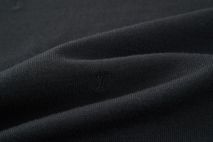 LV Minimalist Design T- shirt Black Coton Spandex